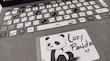 استیکر لپ تاپ راتیانا مدل lazy panda مناسب برای لپ تاپ 15 تا 17 اینچ به همراه برچسب حروف فارسی کیبورد