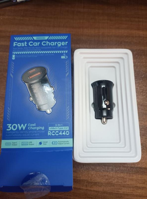 شارژر فندکی 30 وات دو پورت ریمکس مدل RCC440