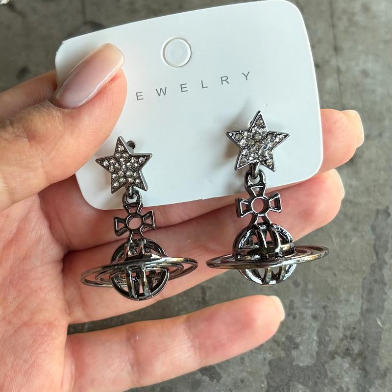 گوشواره ویوین وست وود Dark🖤