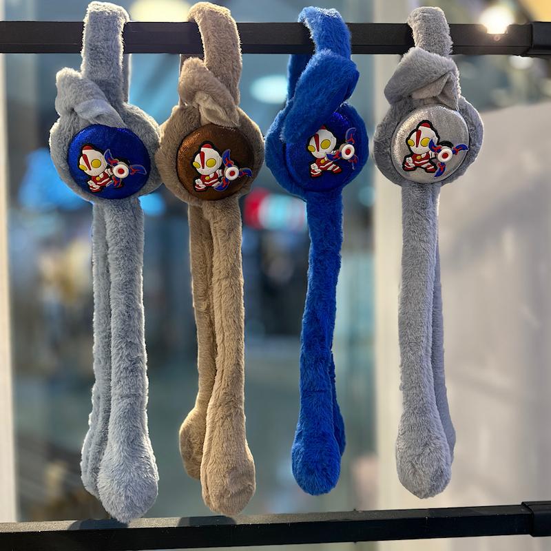 گوشگیر پمپی ادم فضایی/اولترامن (Ultraman) 