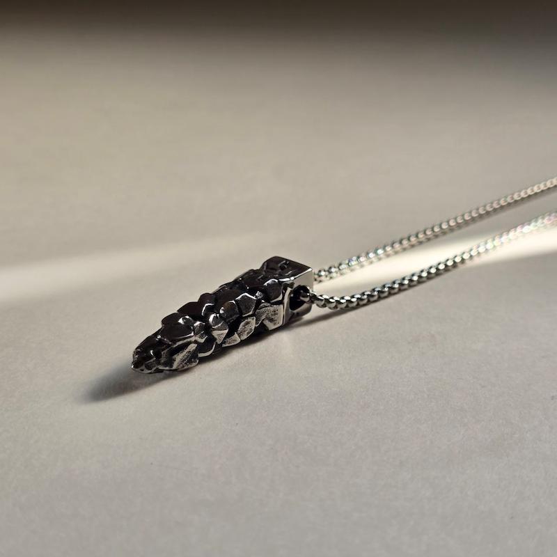 گردنبند هخامنش 