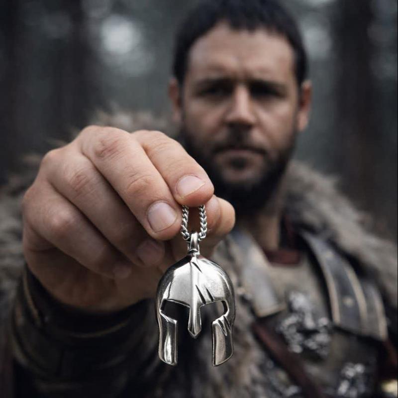 گردنبند ماکسیموس