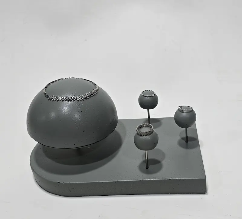 D19