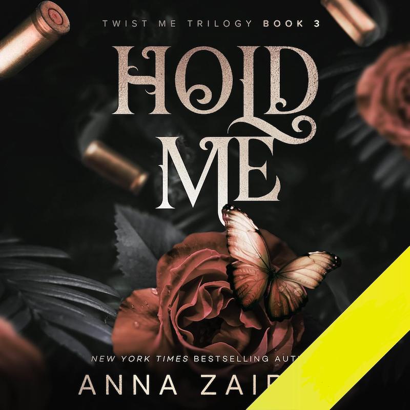 مرا در آغوش بگیر/ صوتی انگلیسی/ Hold Me 3