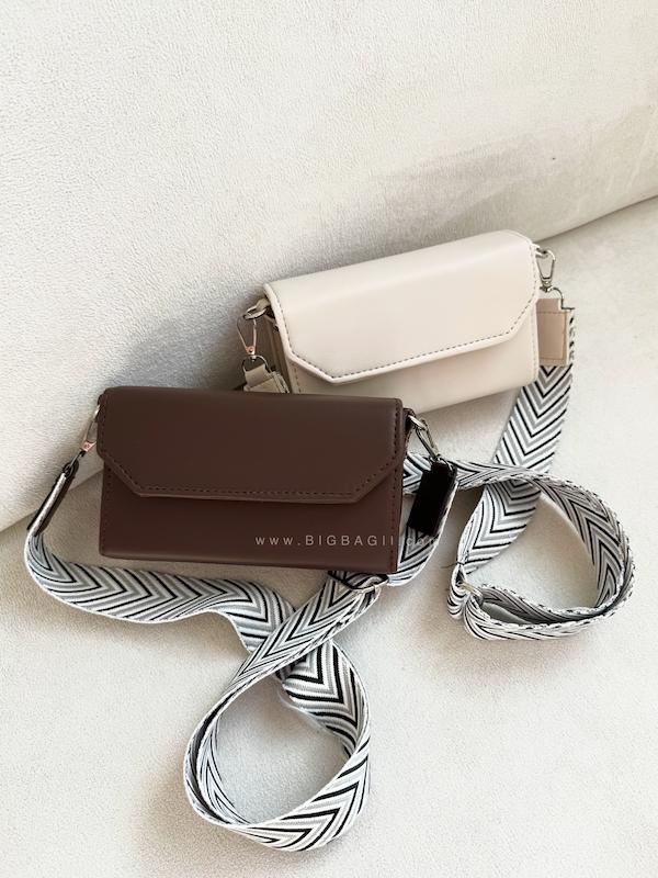 کیف پاسپورتی شیدا