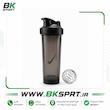 شیکر ورزشی درب قفل‌دار به‌همراه توپک همزن (دو رنگ مشکی و شفاف)