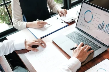 بهترین اکانت های پریمیوم برای کسب درآمد اینترنتی