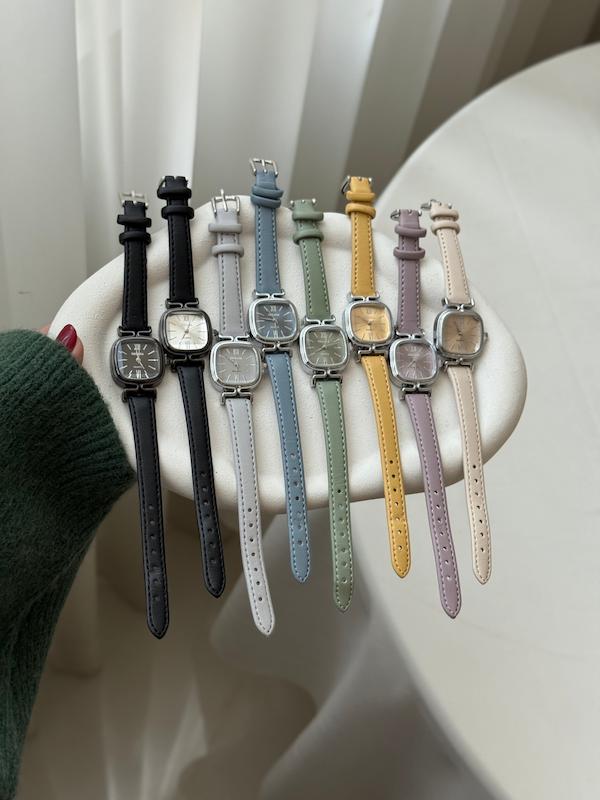 الیجیا پاپیونی سیلور