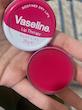 بالم لب کاسه ای اورجینال وازلین / vaseline  با طعم رز مدل Rosy  20gr 