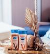 روغن شاین بدن وانیلا گلو وازلین Vaseline Glow Vanilla Coca 200Ml