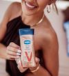 روغن شاین بدن وانیلا گلو وازلین Vaseline Glow Vanilla Coca 200Ml