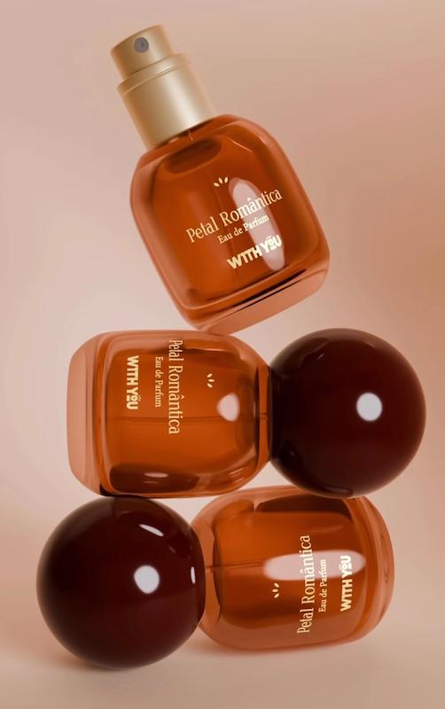 مینی پرفیوم ویت یو رایحه petal romantica