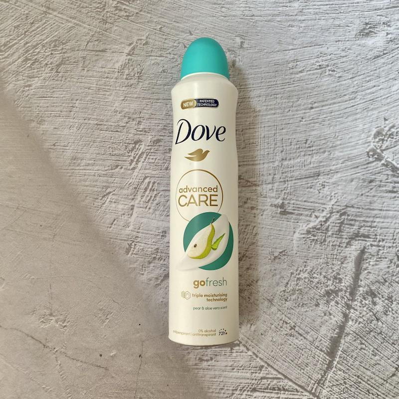 اسپری بدن زنانه داو با رایحه گلابی Dove