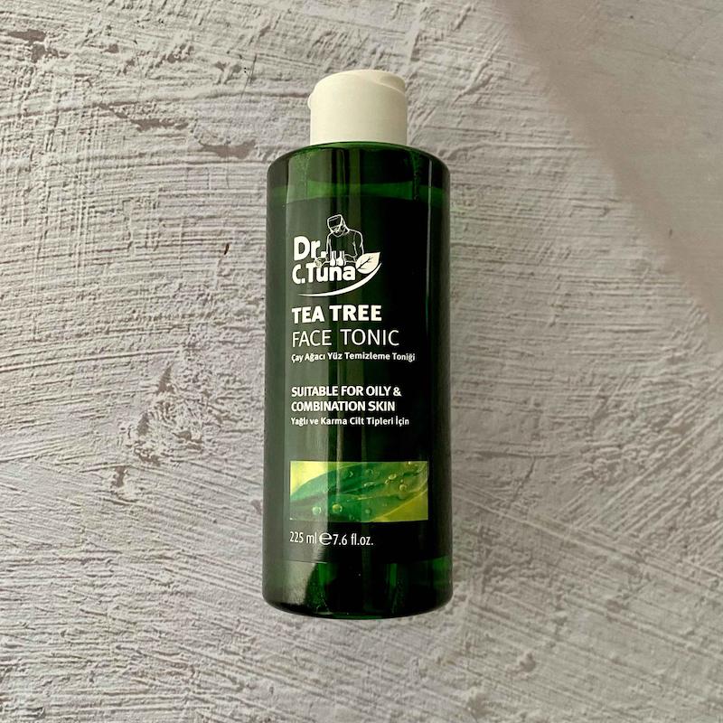 تونر فارماسی مدل درخت چای سبز Tea Tree Farmasi