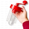 پارچ همزن‌دار و خمیرریز دوکاره بلوکیش استور با درب قرمز و دسته چرخشی مناسب مخلوط کردن و ریختن خمیر پنکیک