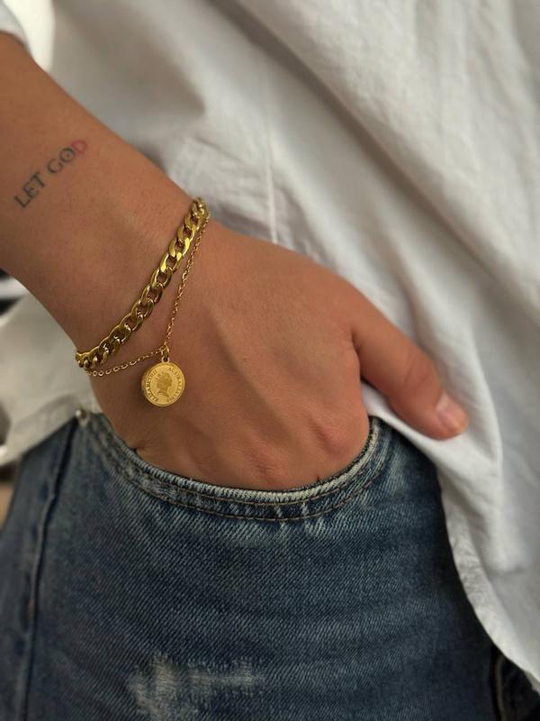 دستنبد دولاین الیزابت کارتیر