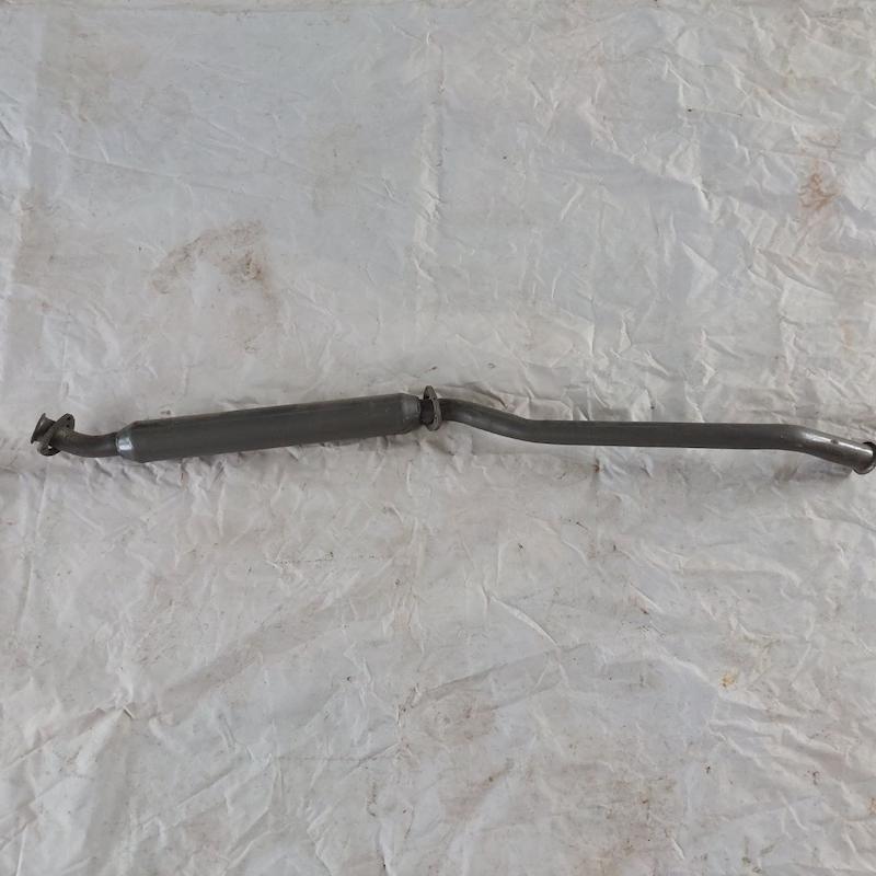 منبع اگزوز وسط E21