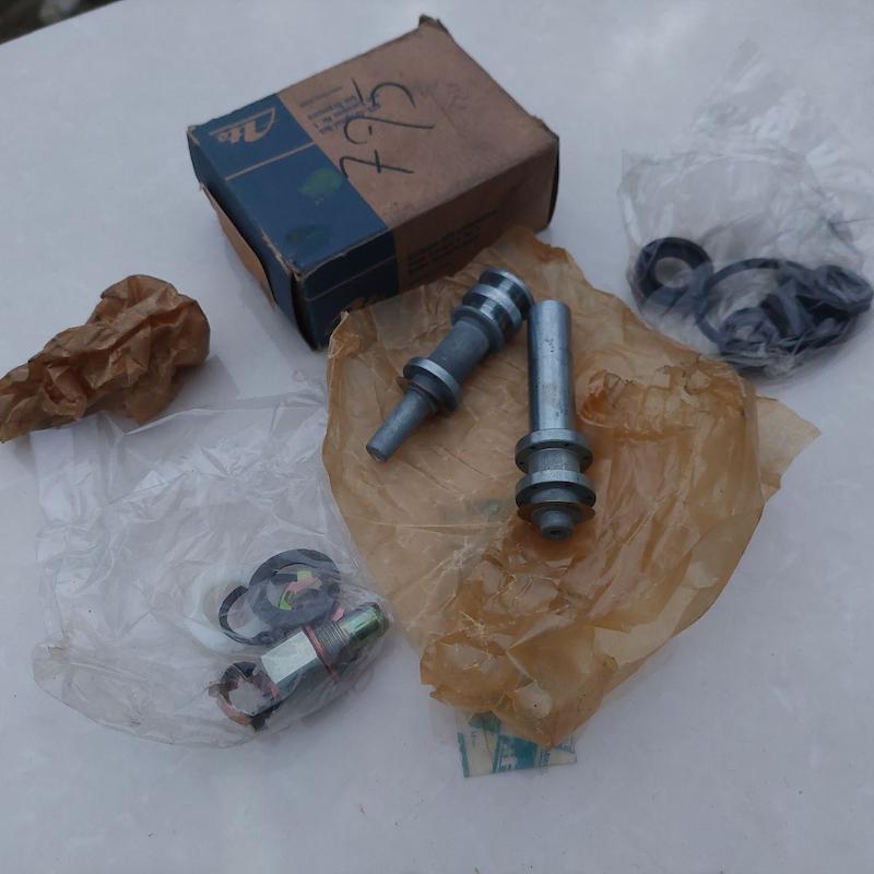 پک لوازم پمپ ترمز E21