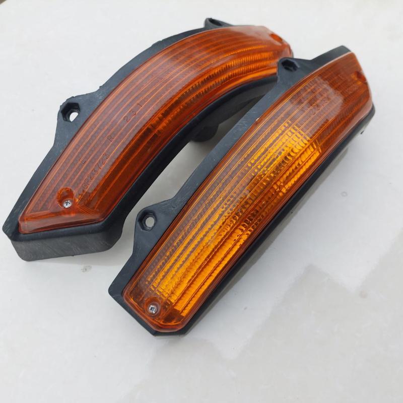 چراغ راهنما E12