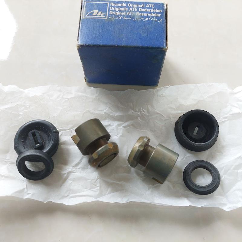 پک لوازم سیلندر ترمز عقب E12