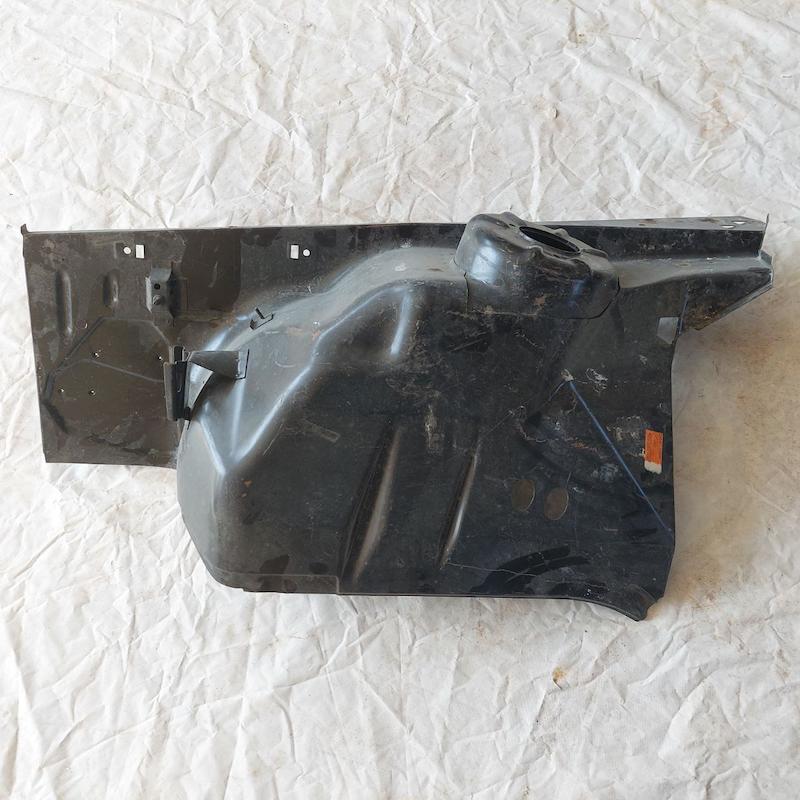 سینی شاسی E12