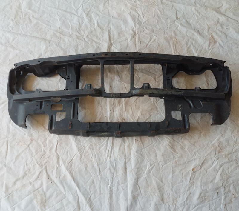 سینی جلو 6 سیلندری  1972تا 1976.E12