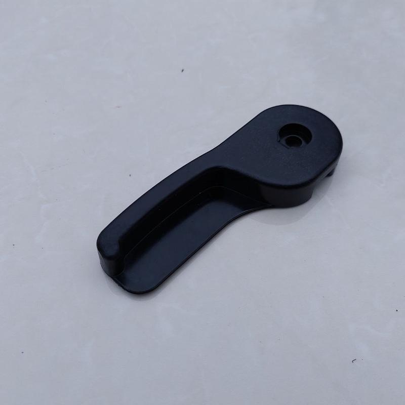 دستگیره کاپوت بازکن e36