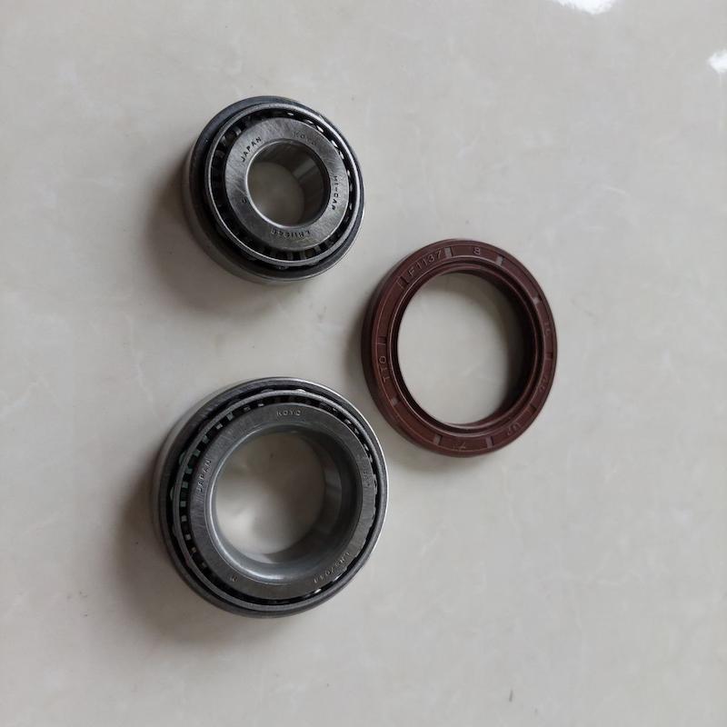 پک بلبرینگ و کاسنمد چرخ جلو E12 