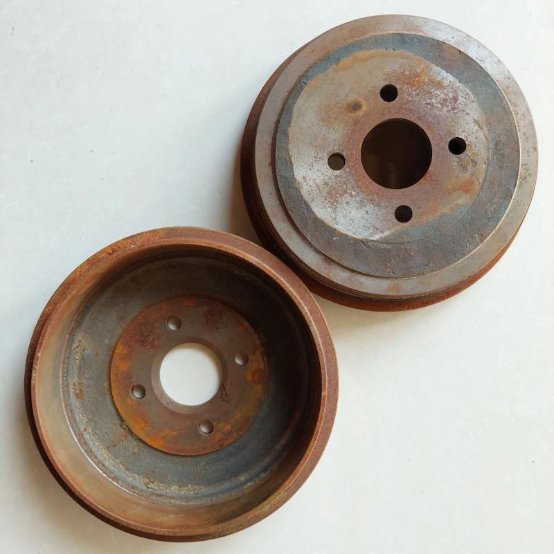 کاسه چرخ عقب 2002