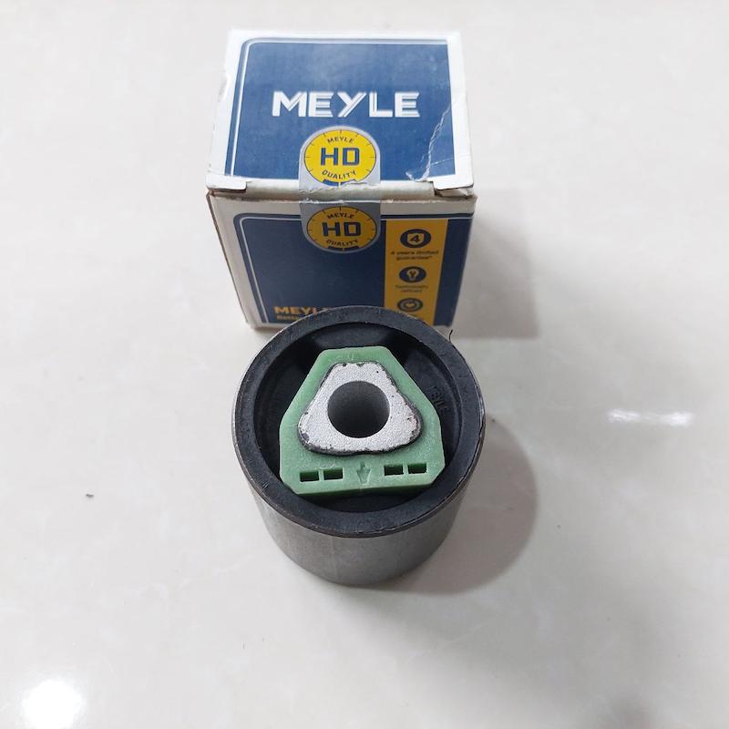 بوش طبق بزرگ E34