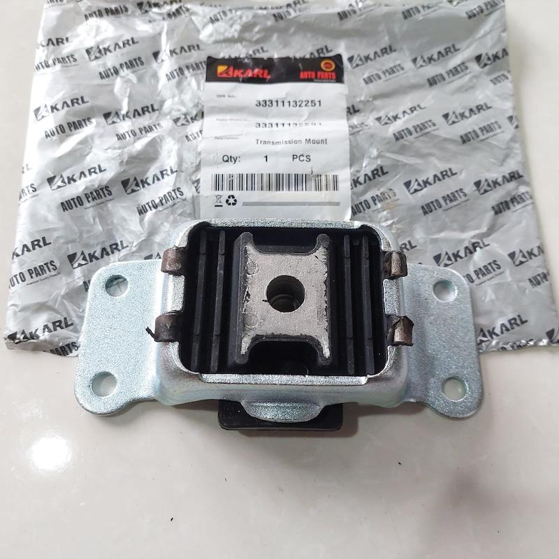 بوش پایه دیفرانسیل E28 و E34 