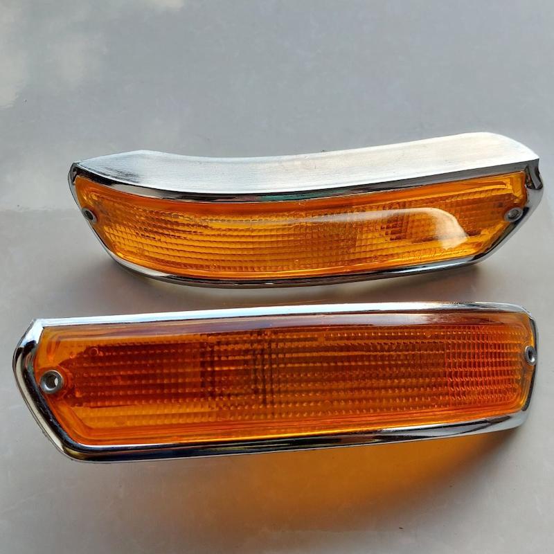 چراغ راهنما تخت 2002