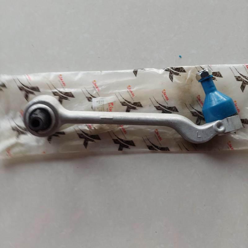 طبق کوچک سمت چپ E90 و E92 و E93