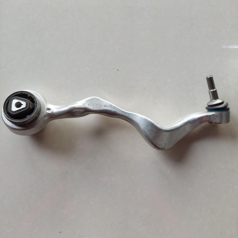 طبق بزرگ سمت چپ E90 و E92 و E93   