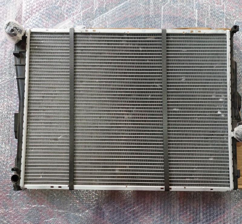 رادیاتور شش سیلندریE46