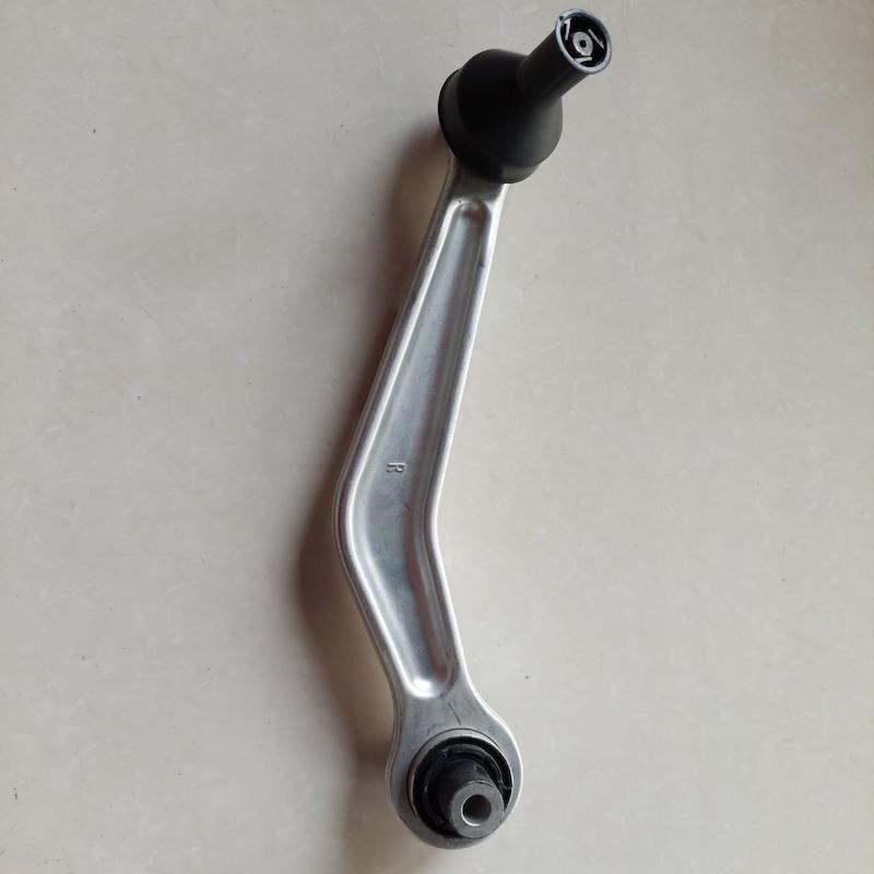 طبق داسی عقب سمت راست E60 