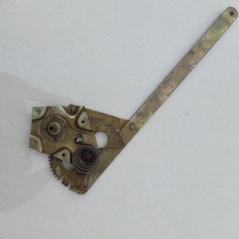 دستگاه شیشه بالابر E21