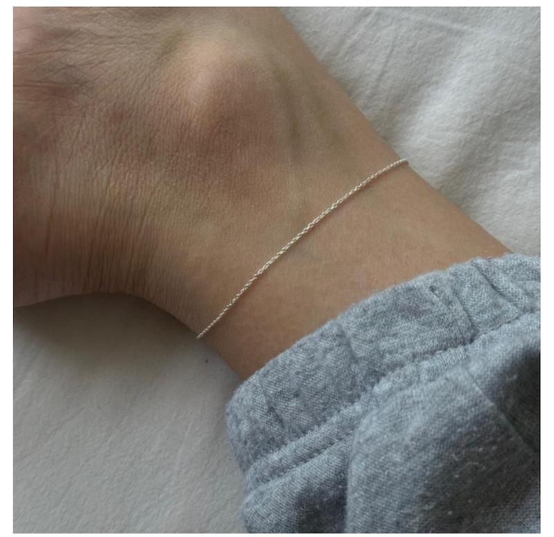 پابند ظریف ساده