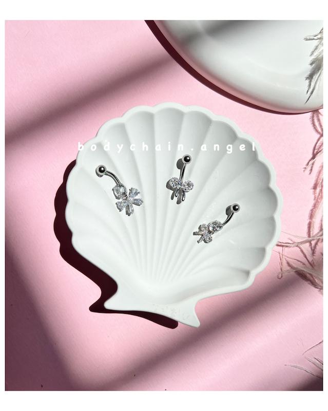 پیرسینگ ناف پاپیون