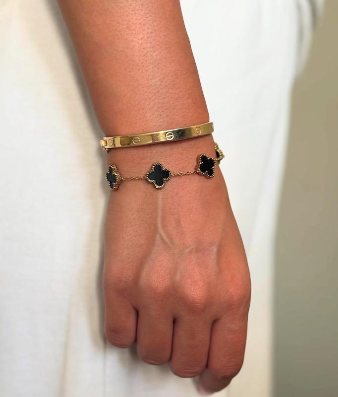 ست دستبند بنگل و ونکلیف 