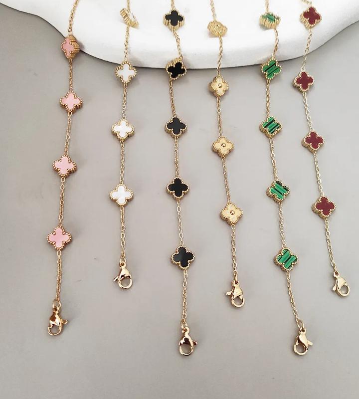 دستبند ونکلیف رنگی