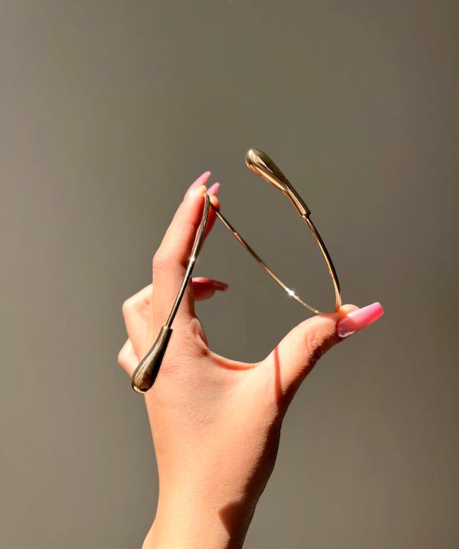 بازوبند اشکی