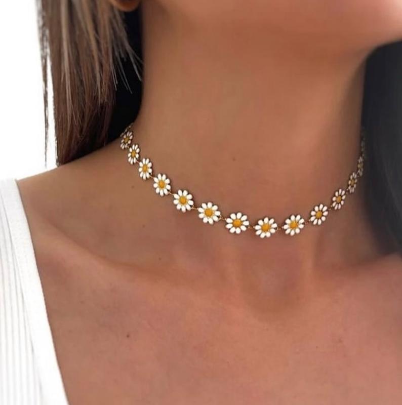 گردنبند بابونه