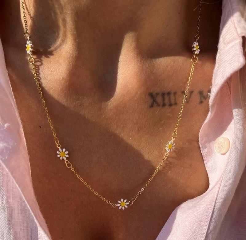 گردنبند بابونه