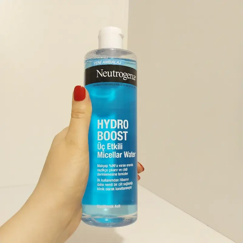 میسلار واتر سه کاره نوتروژینا Hydro Boost