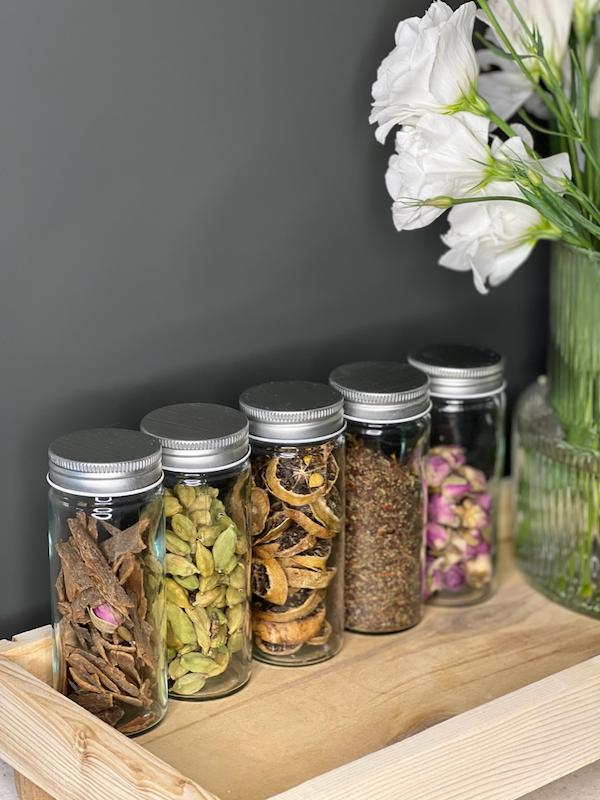 جا ادویه ۱۲ سانت گرد