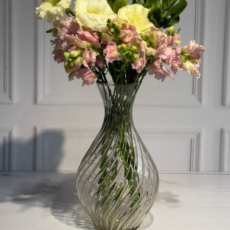 گلدان طرح ایلار