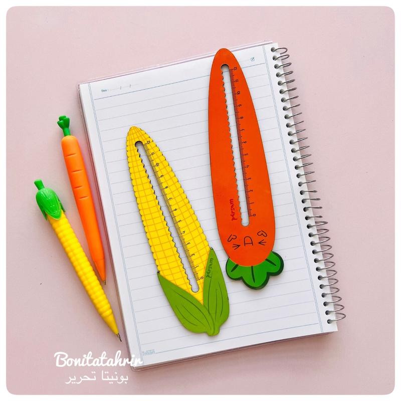 خط کش چوبی طرح ذرت و هویج