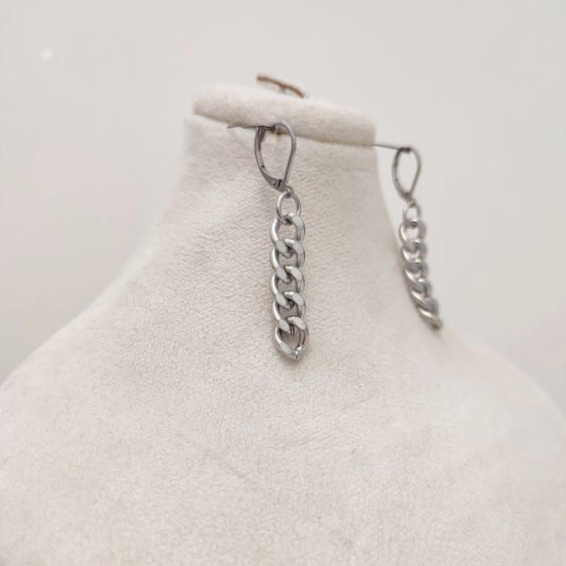 گوشواره کارتیر فشرده نقره ای زنانه 