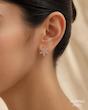 گوشواره گلبرگ نگین دار ژوپینگ | 2977923
